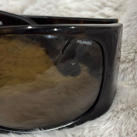 Marc Jacobs SpellOut Wide Temple Sunglasses - Picture 3 of 7
